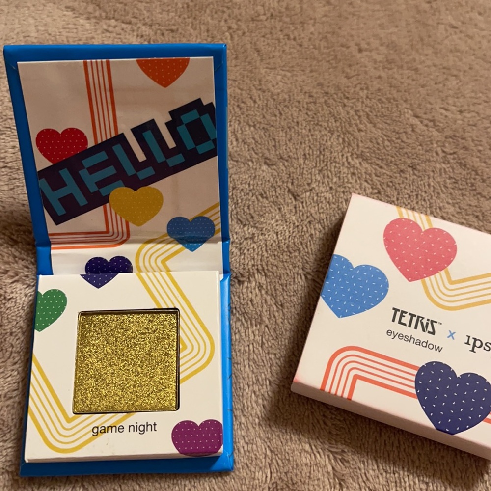 Tetris Ipsy game night eyeshadow